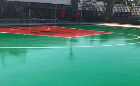 玉溪篮球场翻新地面
